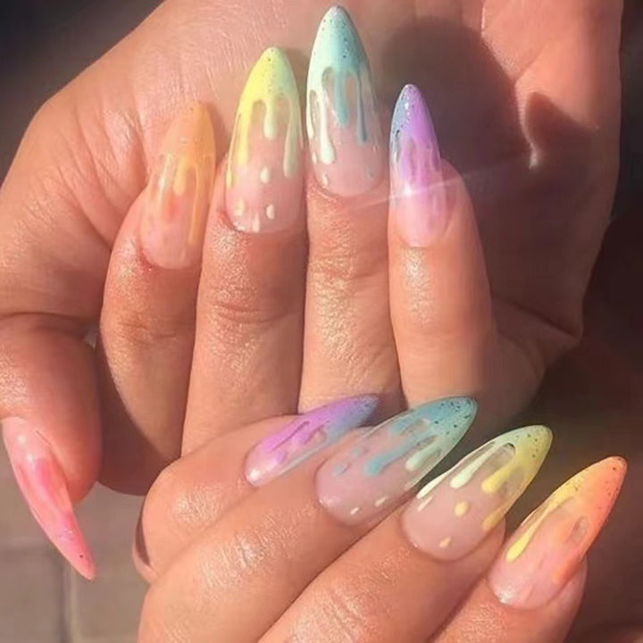 Künstliche Nagelspitzen im Tropfen-Design Karnz