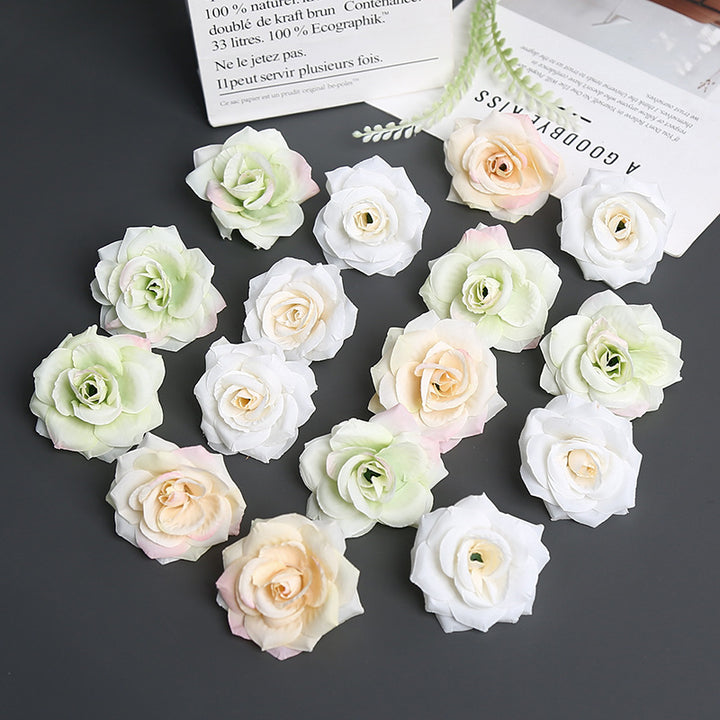 Blumenbrosche für dekorative Zwecke und Anzeige