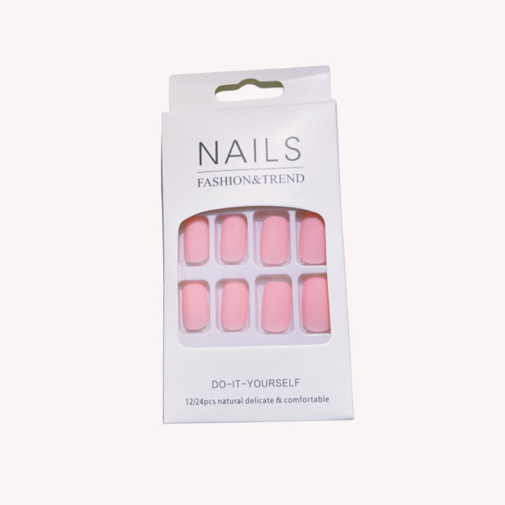 Press-On Nail Kit mit elegantem DIY-Design Karnz