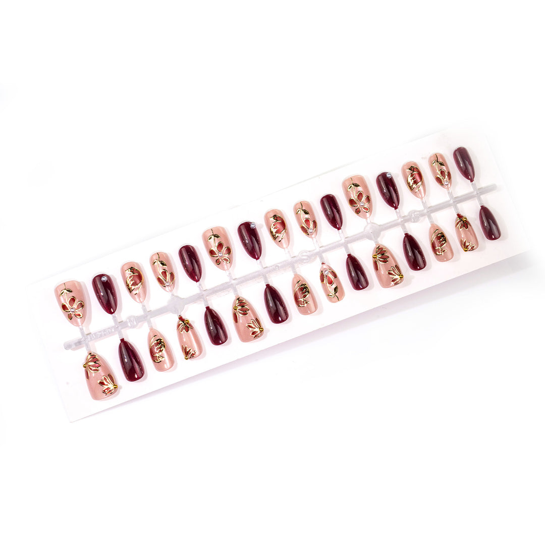 Künstlerisches, blumenverziertes Press-On-Nagelset