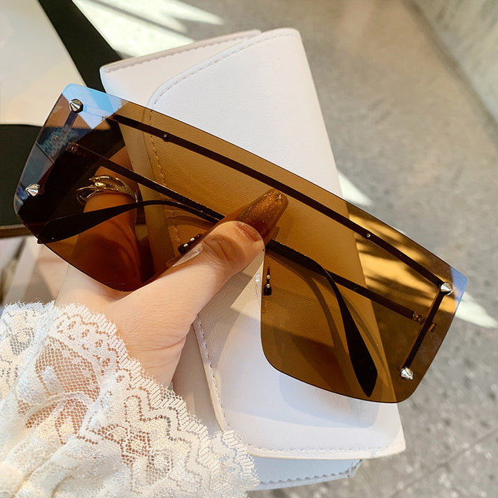 Damen oversized Sonnenbrille mit modernem Rahmen und UV-Schutz Karnz