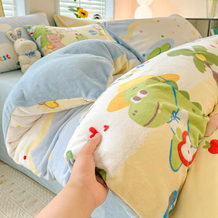 Verspielt blumenmusterte Fleece-Decke