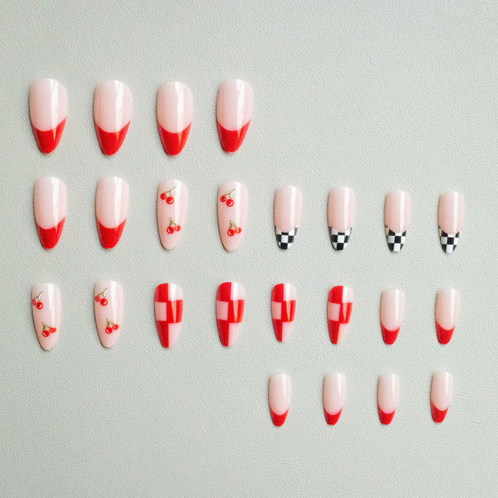 Kreatives Kirschmuster Nagelkunstset