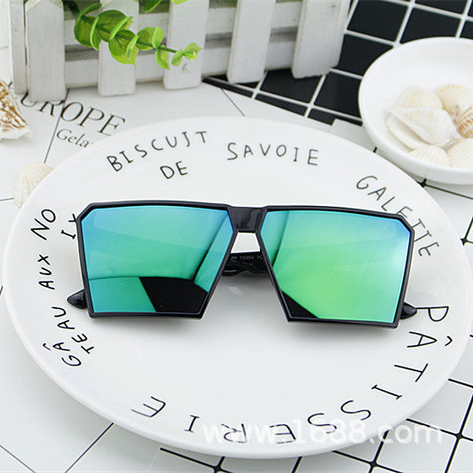 Damen Modische Sport-Sonnenbrille mit eckigem Rahmen und verspiegelten Gläsern Karnz