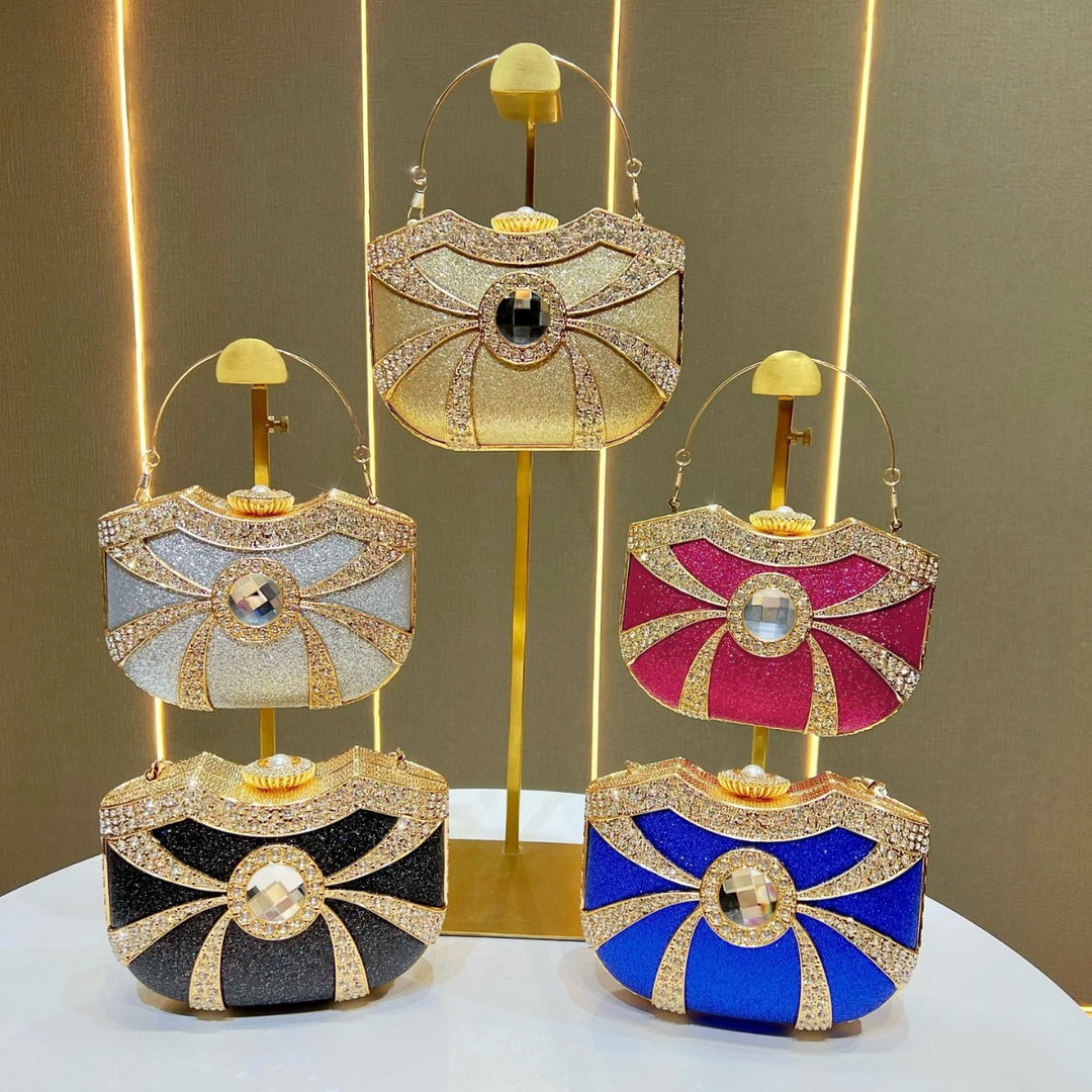 Dekorative Abenda clutch mit Strass-Akzenten