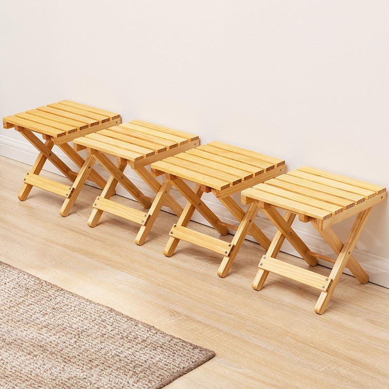 Klapphocker Aus Natürlichem Holz Mit Ergonomischem Design Karnz