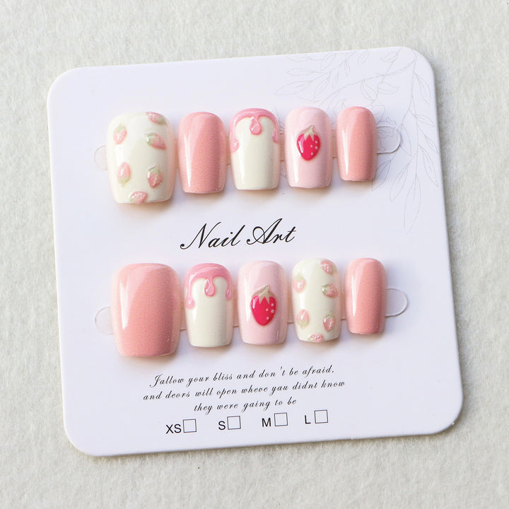 Kreative Erdbeer-Themen Press-On-Nagelkunst