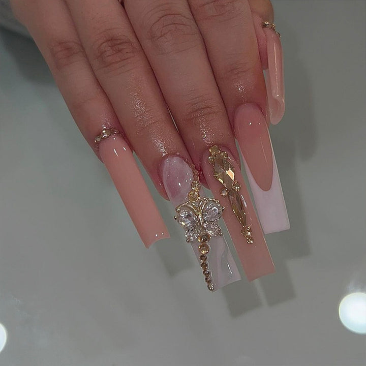 Glamouröse Glitzer-Stiletto Press-On Nägel Karnz