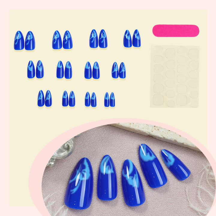 Künstlerisches Press-On-Nagelset mit Gradient-Design Karnz