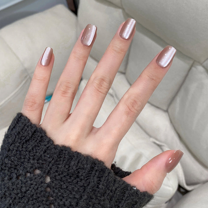 Elegante Press-On Nail Tips mit glänzendem Finish Karnz