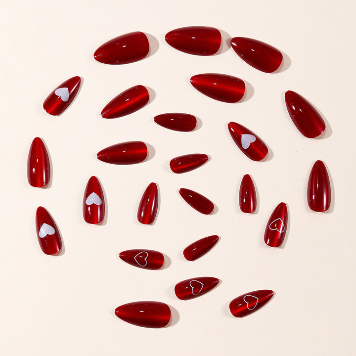 Herz Akzent Acryl Nageldesign Karnz