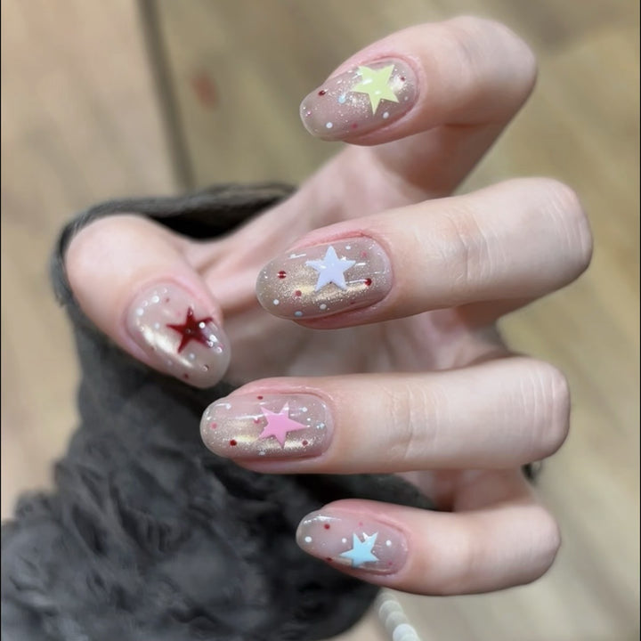 Künstlerisches Sterne-Design Press-On Nagelset