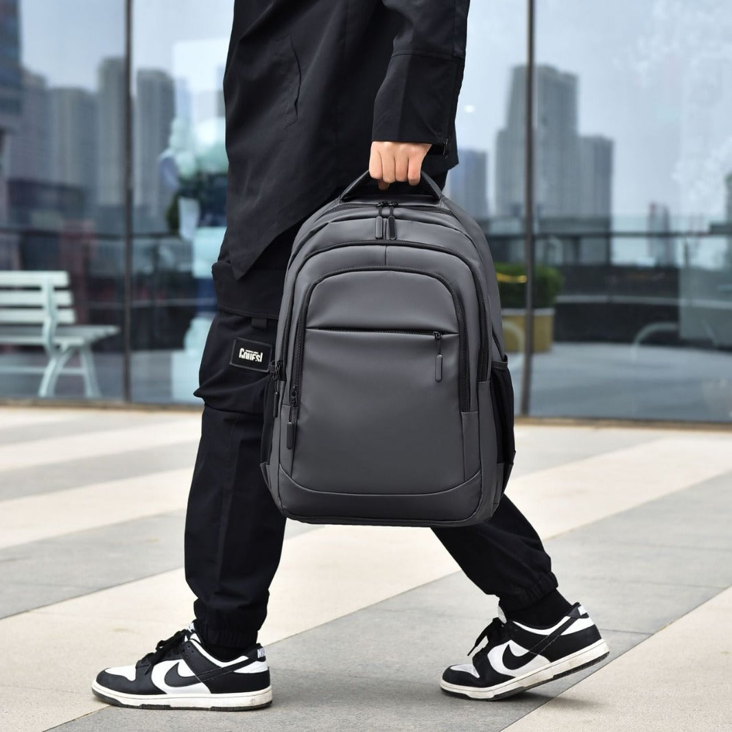 Sleek Utility Laptop Rucksack Karnz
