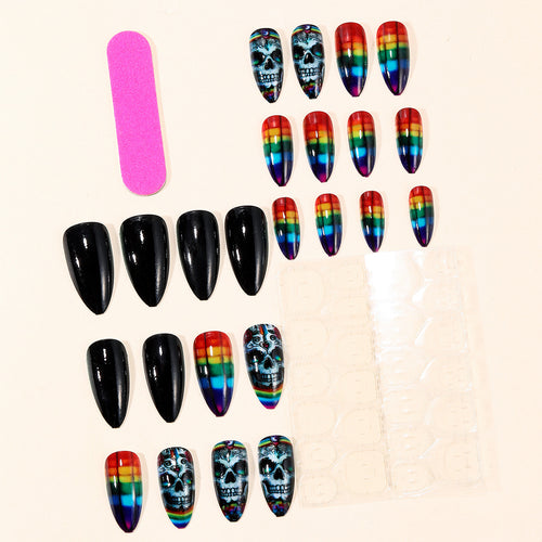Künstlerisches Skull-Design Nagelkunstverlängerungen Karnz