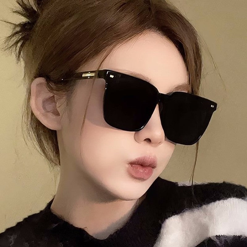 Damen quadratische Sonnenbrille mit stilvollem Design und UV-Schutz Karnz