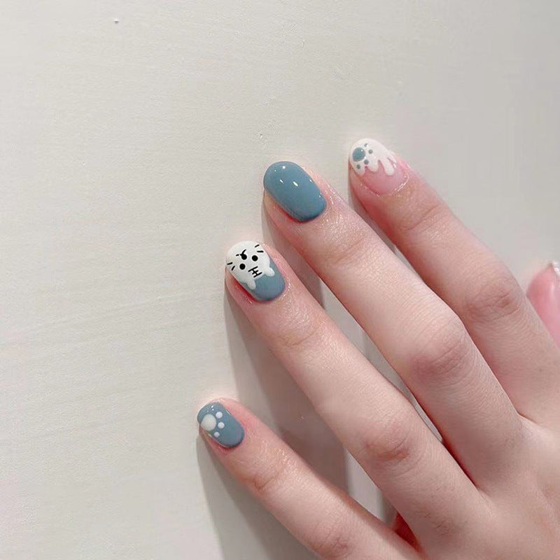 Künstlerisch themed Nagelkunst Karnz