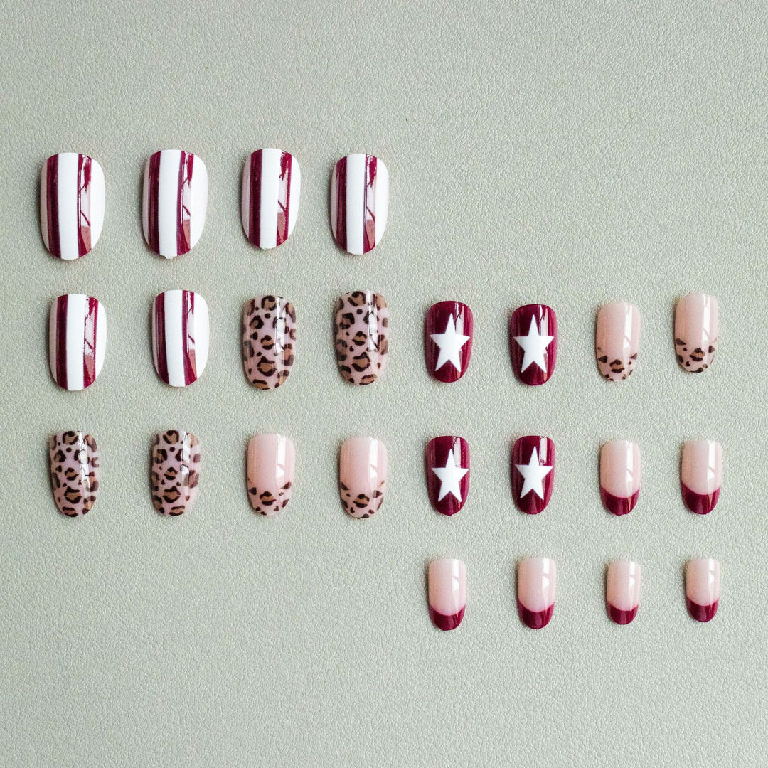Dekoratives Künstlerisches Nagelkunst-Set