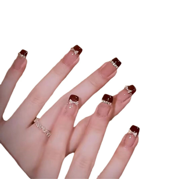 Elegantes mit Schleife verziertes Press-On Nagelset Karnz