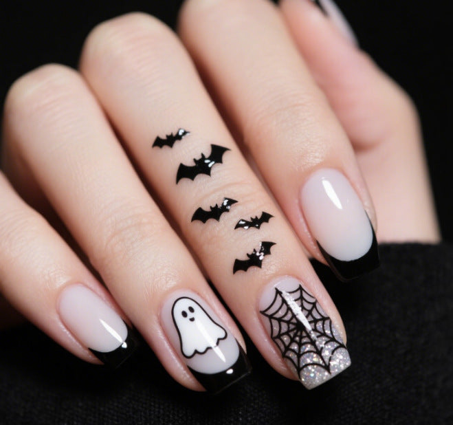 Künstlerische Halloween Themen Nagelkunst Karnz