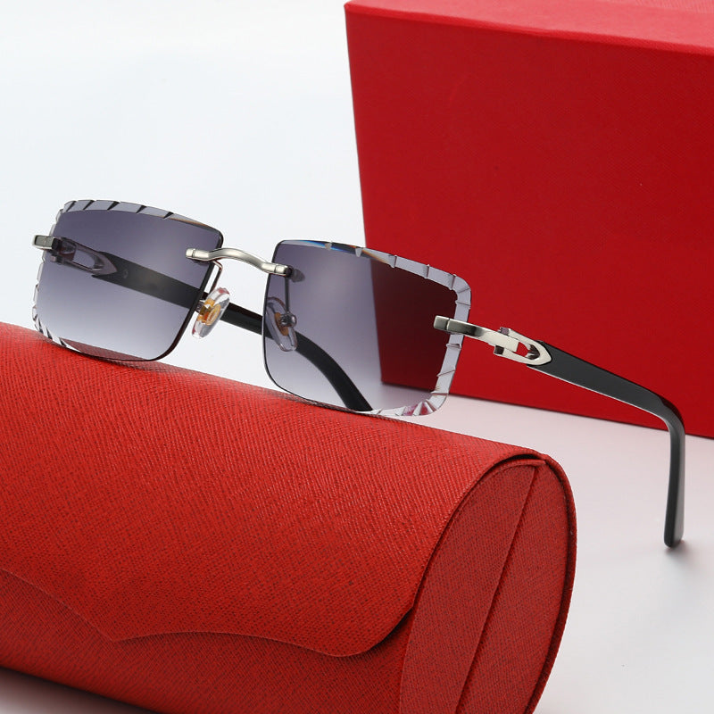 Damen modische quadratische Sonnenbrille mit goldenem Metallakzent und edlem Rahmen Karnz