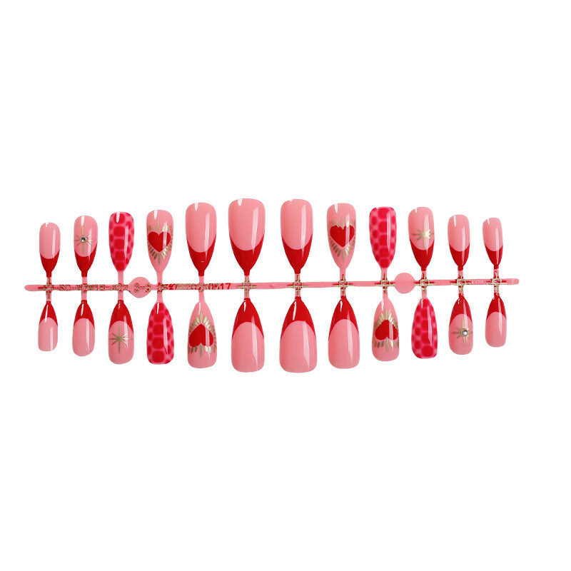 Künstlerisches Herz-inspiriertes Press-On Nagelkunst Set Karnz