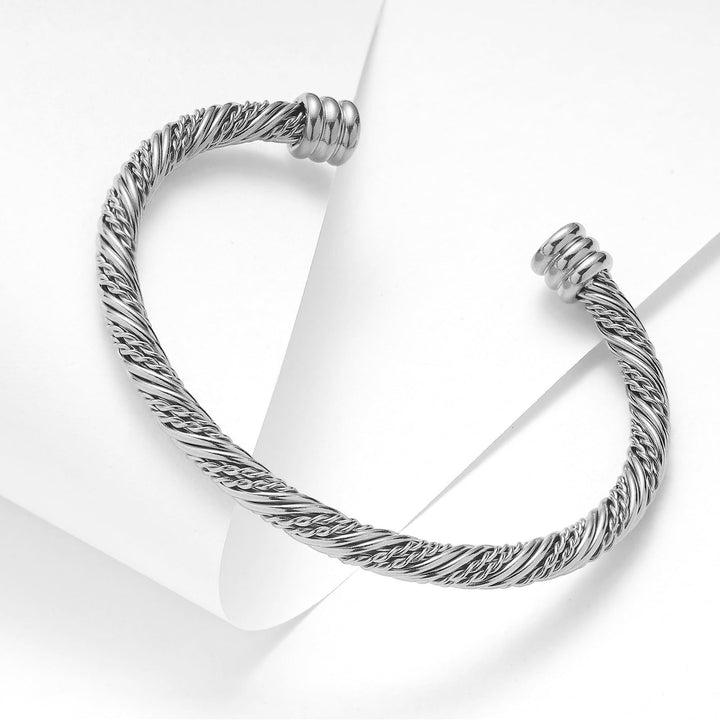 Verdrehte Kabeldesign Armreifen Karnz