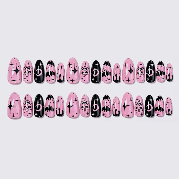 Kreatives Nagelset mit Halloween-Motiv Karnz