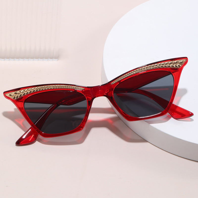 Damen Cat-Eye Sonnenbrille mit luxuriösem Detail Karnz