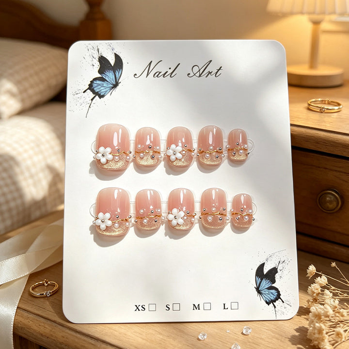 Dekoratives Floral-Nagelkunst-Set Karnz
