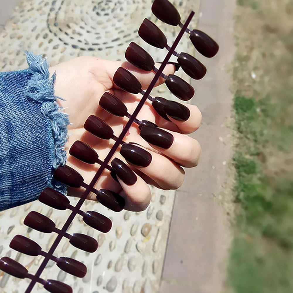 Natürliche Nagelspitzen Karnz