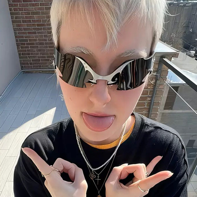 Damen futuristische Sportsonnenbrille Karnz