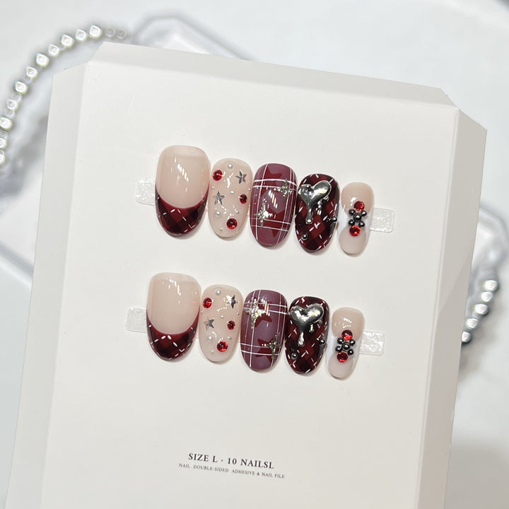Künstlerisches Press-On-Nagelset mit bezaubernden Designs Karnz
