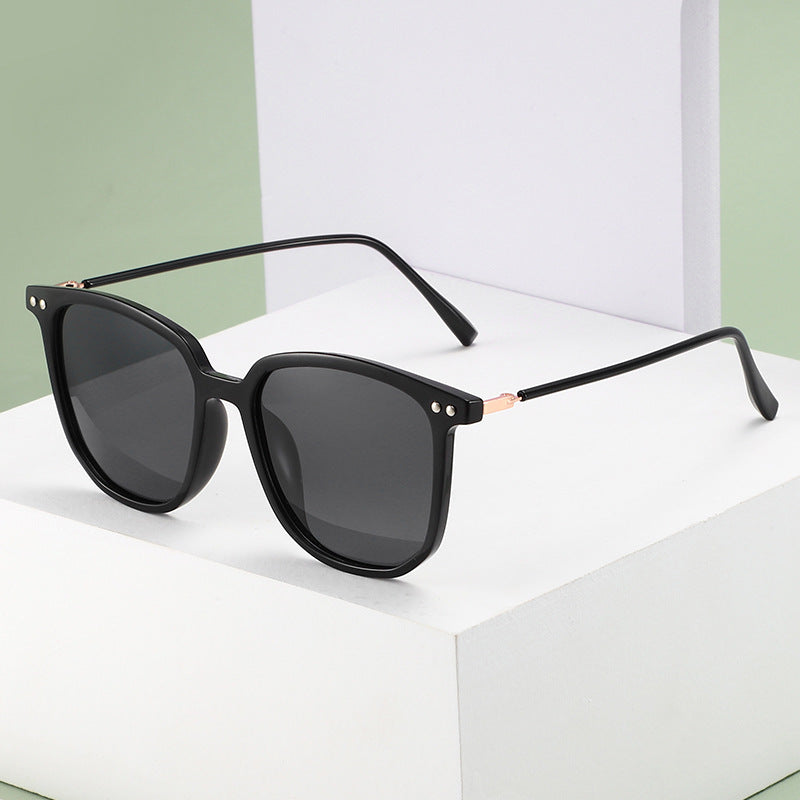 Damen modische Oversized-Sonnenbrille mit robustem Rahmen und UV-Schutz Karnz