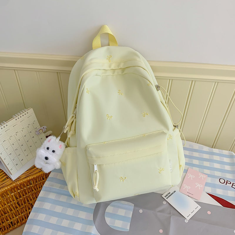 Floral Bestickter Alltagsrucksack Karnz