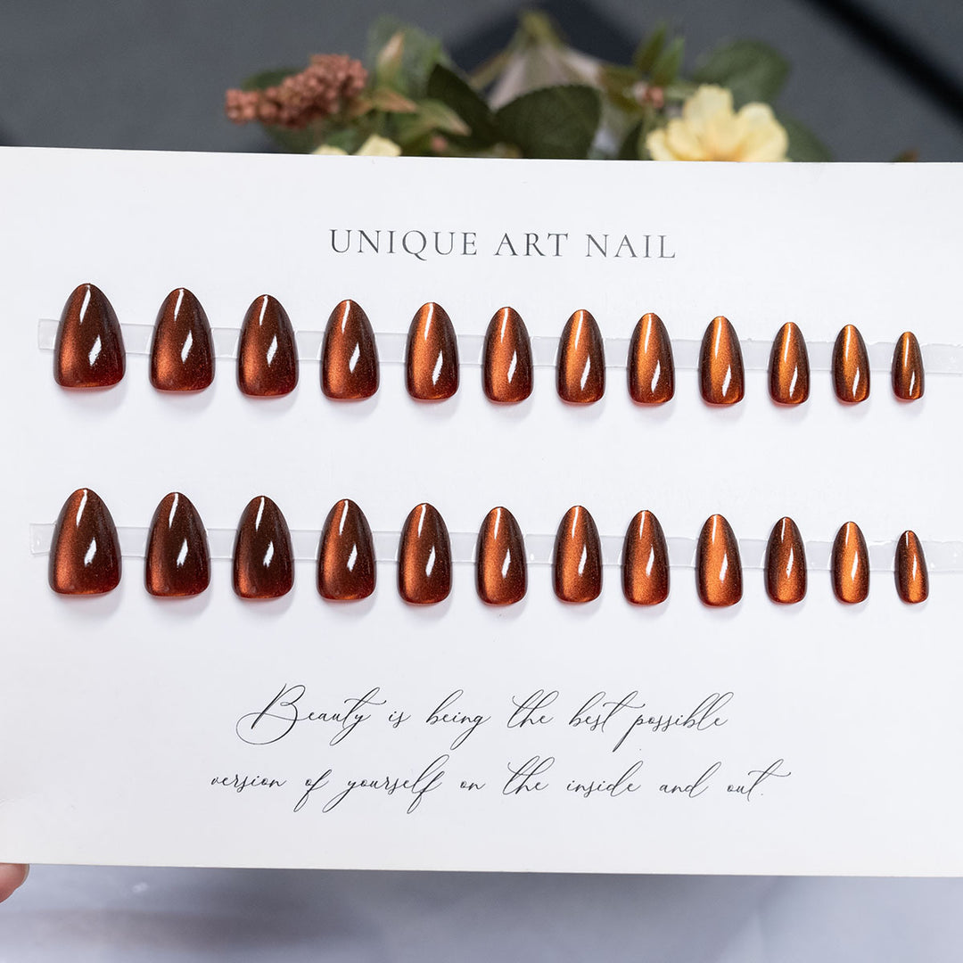 Glänzendes Press-On Nagelkunst Set