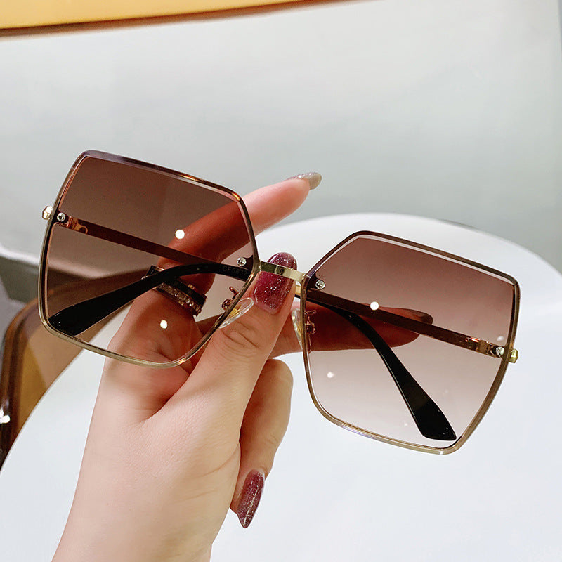 Damen modische quadratische Sonnenbrille mit polarisierenden Gläsern Karnz