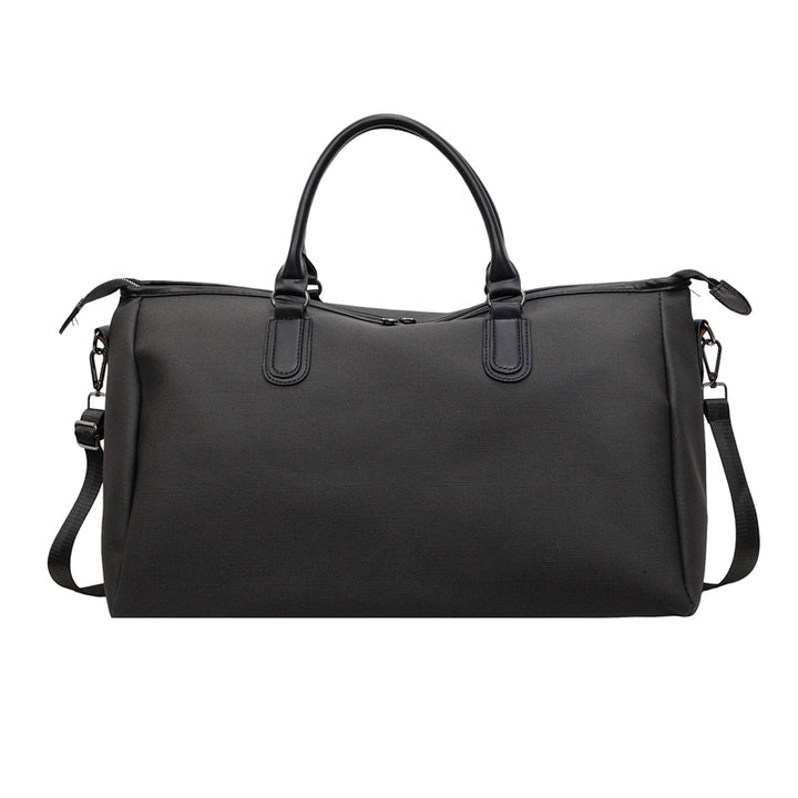 Geräumige Reisetasche mit mehreren Taschen