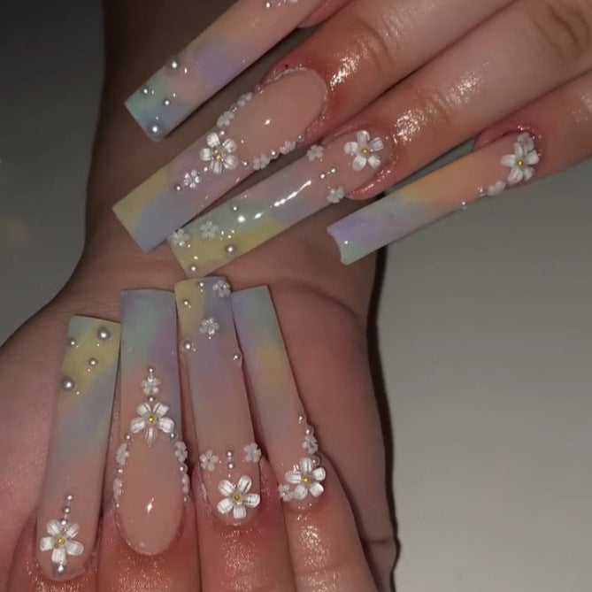 Blumeninspirierten Druck-Nagelverlängerungen Karnz