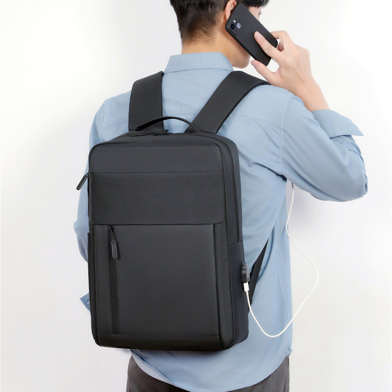 Funktionsrucksack mit Technischem Design Karnz