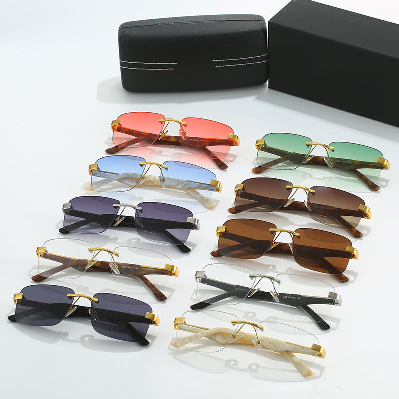 Damen modische Halbrahmenbrille mit elegantem Metall- und Kunststoffmix Karnz