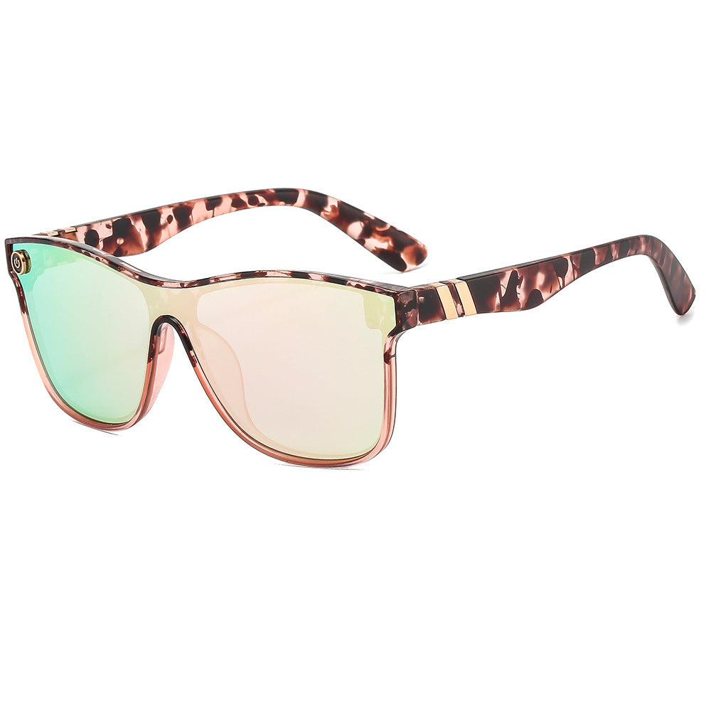 Modisch inspirierte Retro-Sonnenbrillen Karnz