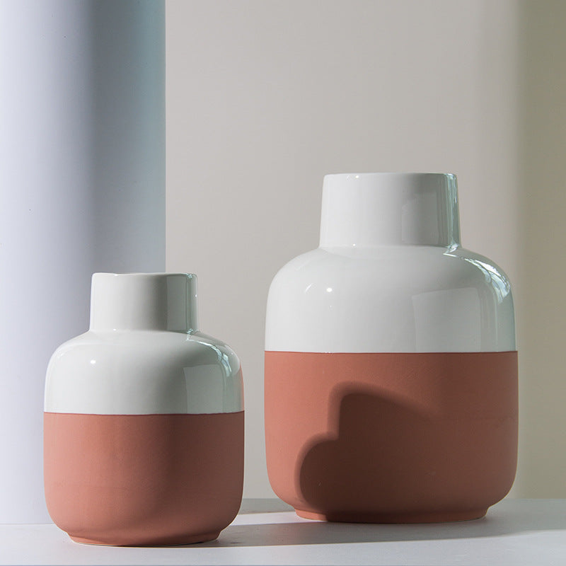 Zeitgenössische keramische dekorative Vase