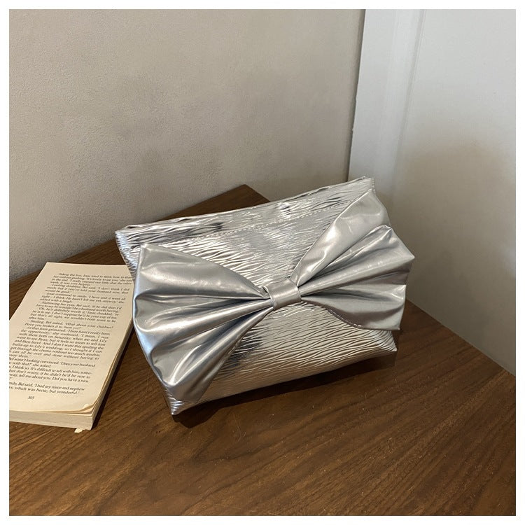Elegante Schleifen-Knoten Clutch