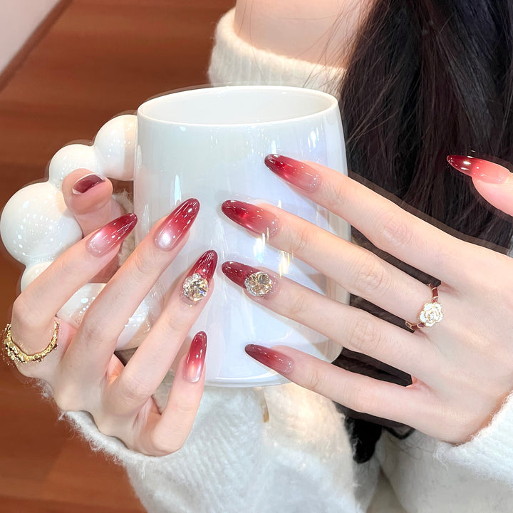 Ombre Press-On Nagelset mit Kristallakzenten Karnz