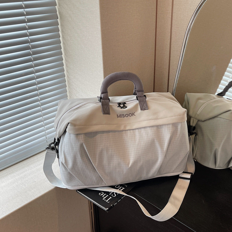 Multifunktionale stilvolle Reiseloftasche