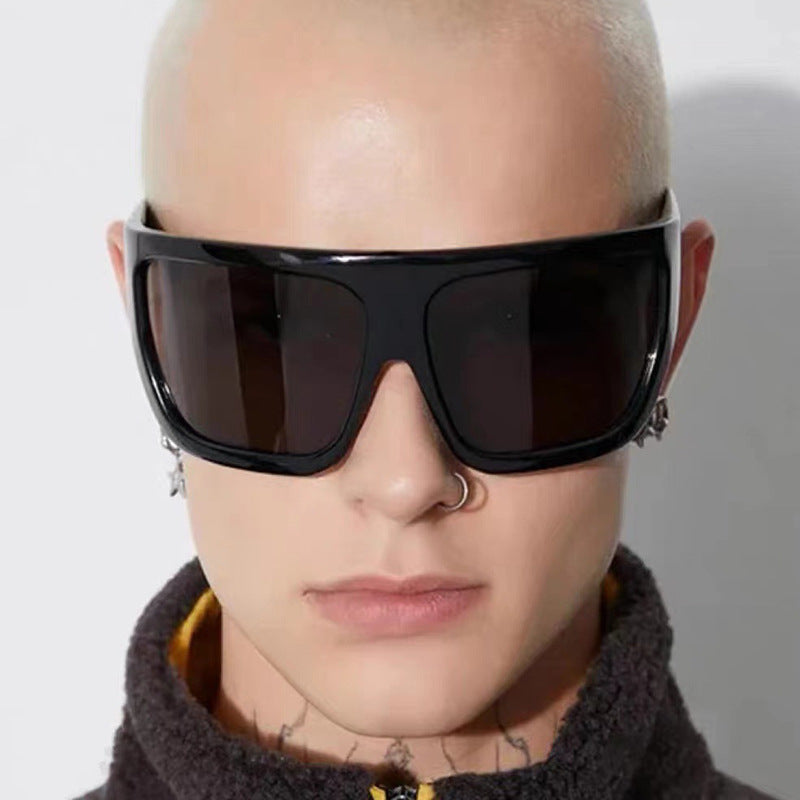 Damen sportliche Oversized-Sonnenbrille Karnz