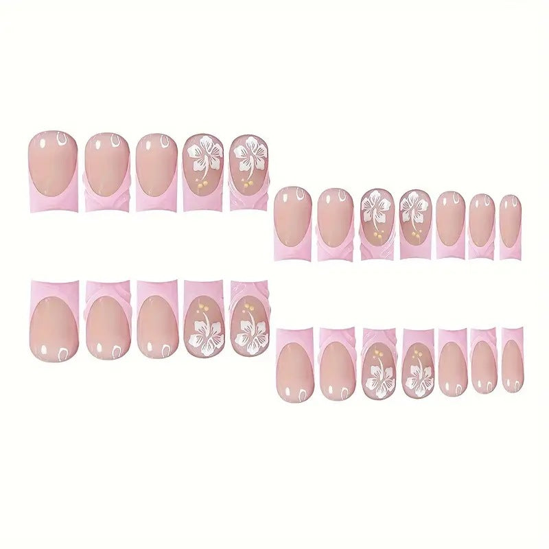 Elegante Florale Kunst Nagelverzierungen Karnz