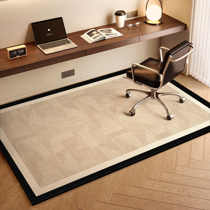 Geometrisch gemusterter Teppich für Zuhause