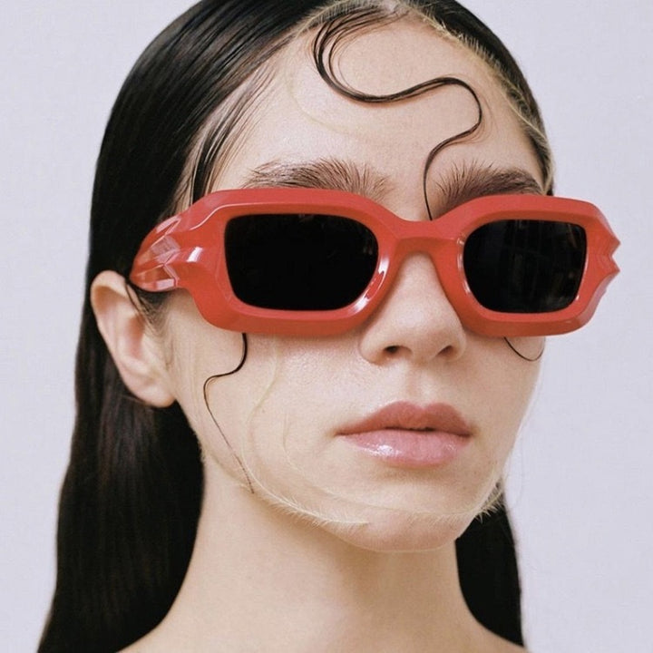 Damen modische Sonnenbrille mit auffälligem Rahmen Karnz