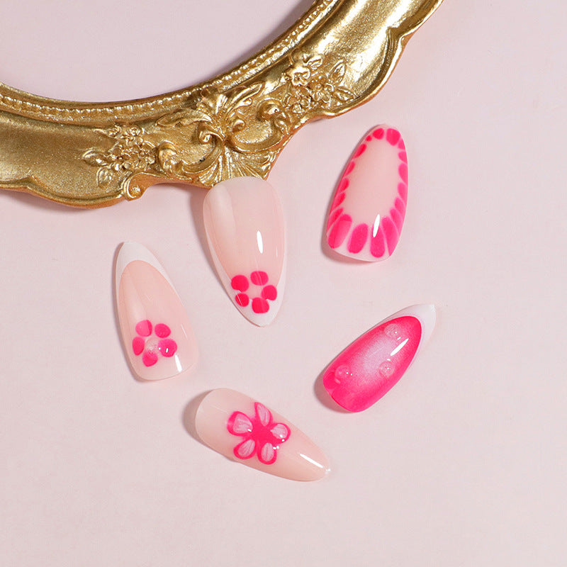 Premium Press-On Nail Set mit dekorativen Akzenten Karnz